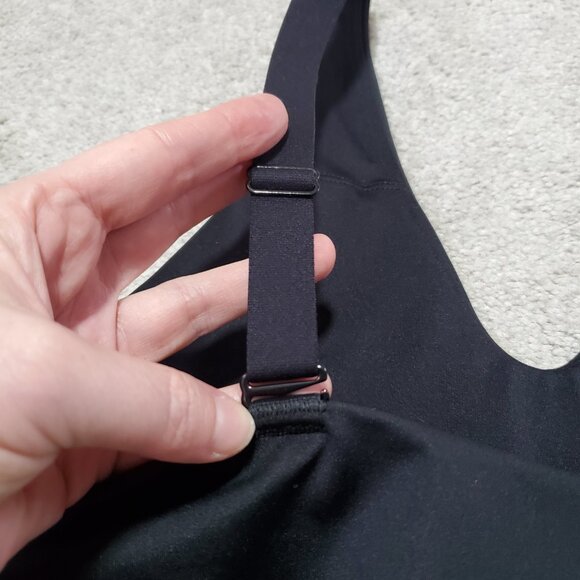 NIKE Dri-FIT Indy V-Neck Plunge Cutout Sports Bra Pullover Black Women's Large - Picture 6 of 9